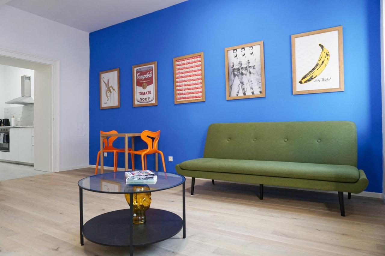 Vibrant Design Apartments - Full Kitchen - Wi-Fi - 18 Mins To City Centre Vienna Esterno foto