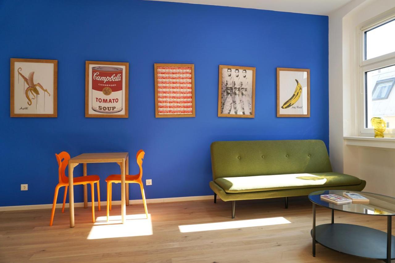 Vibrant Design Apartments - Full Kitchen - Wi-Fi - 18 Mins To City Centre Vienna Esterno foto